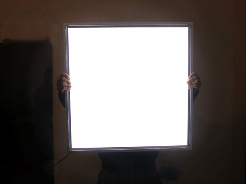 luz de painel led plana 2x2