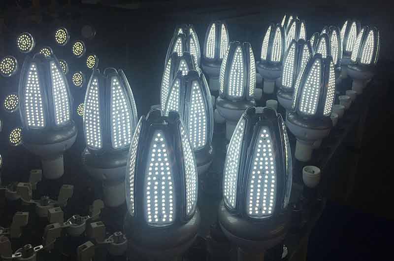 Ampoule LED maïs 100 W