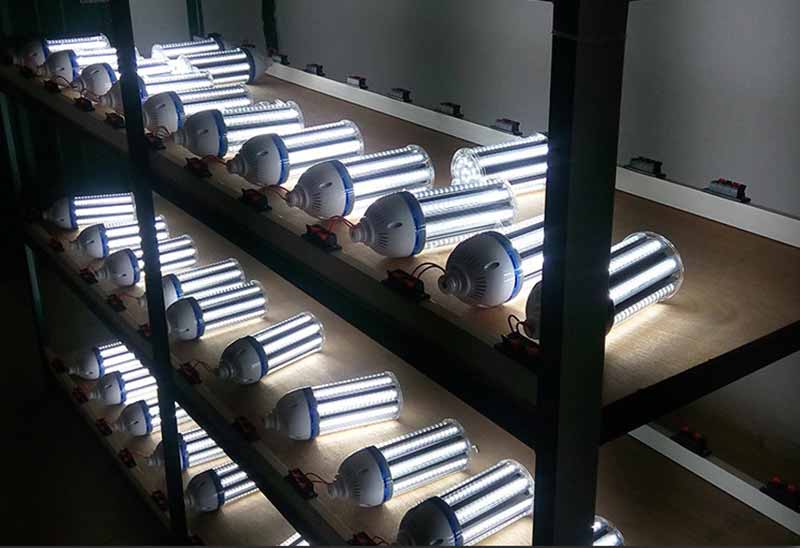 អំពូលពោត LED 54w