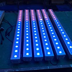 18 ワット 24 ワット 36 ワット 48 ワット 72 ワット rgb LED ウォールウォッシャー照明器具