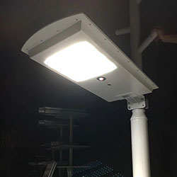 25 watt integrerad soldriven led gatubelysning