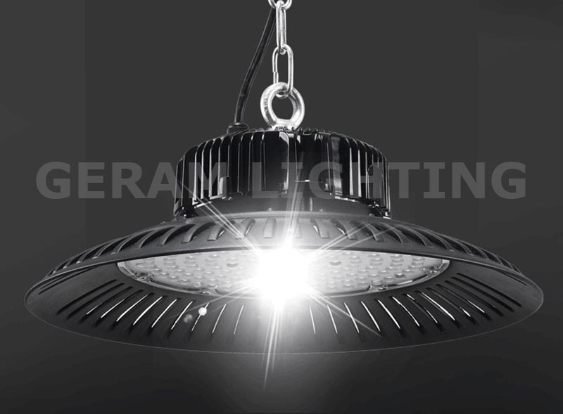 Ufo led-hoogbouwlamp van 200 watt