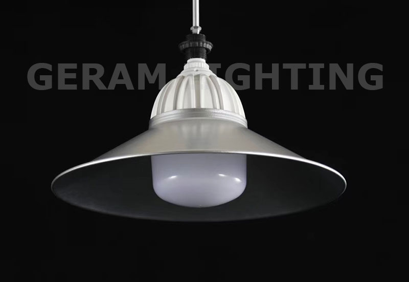 Erittäin kirkas 30 W 40 W 50 W E27 B22 Tehokas LED-lamppu