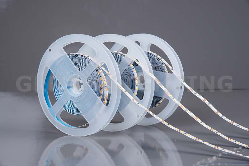 lampu strip led ip65 smd 2835 tahan air luar ruangan