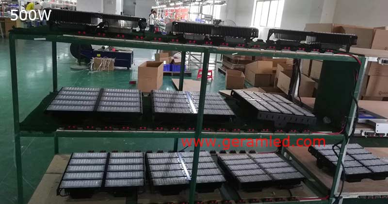 Lampu sorot led tiang tinggi 500w