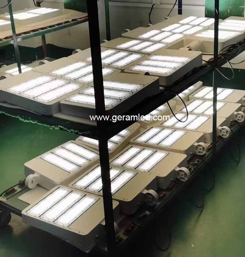 lampu jalan led 50w 100w 150w 200w 300w berkualitas tinggi