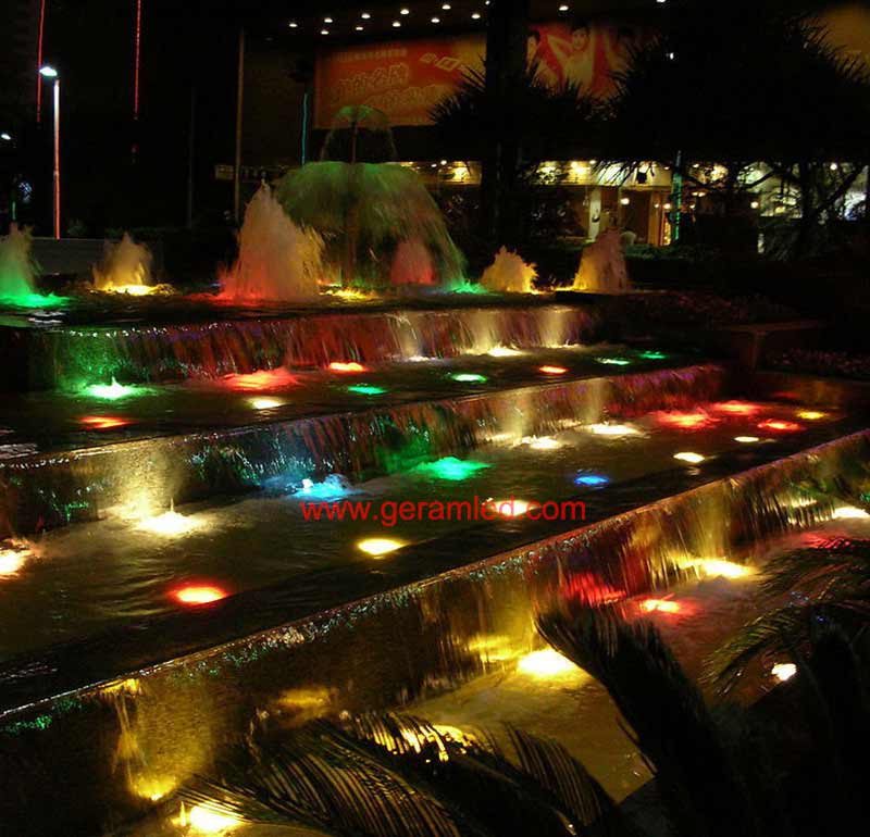 Luces de fuente de agua LED DMX RGB que cambian de color al aire libre