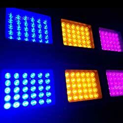 Holofote LED RGBW de 30 watts